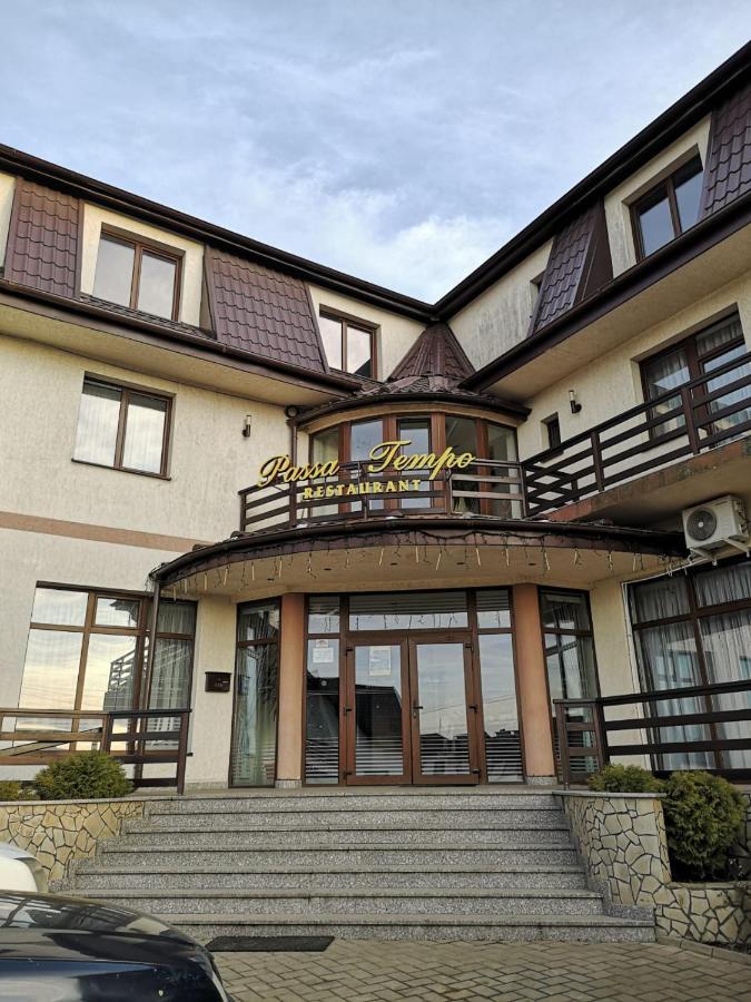 Passa Tempo Hotel Suceava Exterior foto